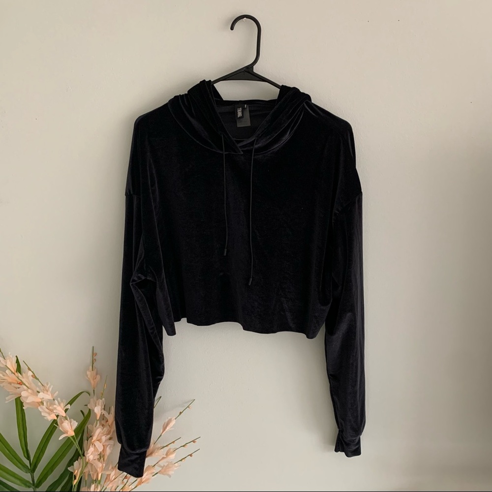 Midnight Black Traingl Velvet Hoodie